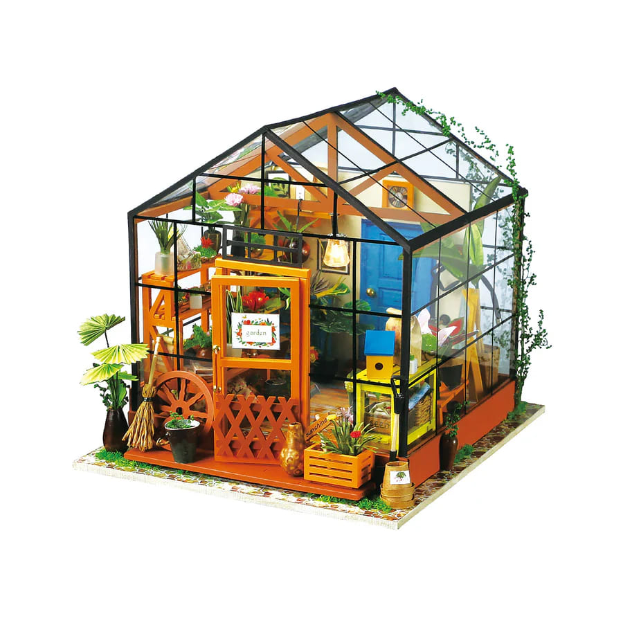 DIY House: Cathy's Flower House